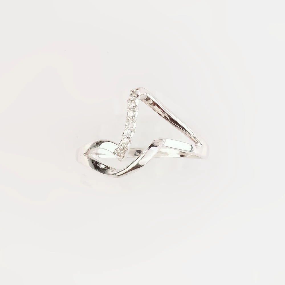 Кольцо с бриллиантом из белого золота 585 пробы