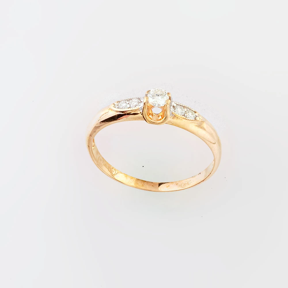 Кольцо с бриллиантом из красного золота 585 пробы