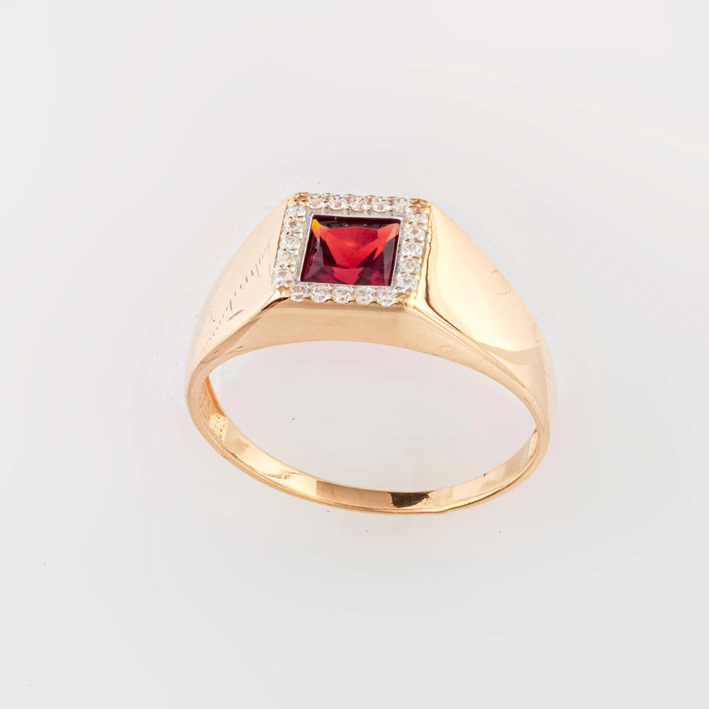 Кольцо с гранатом из красного золота 585 пробы