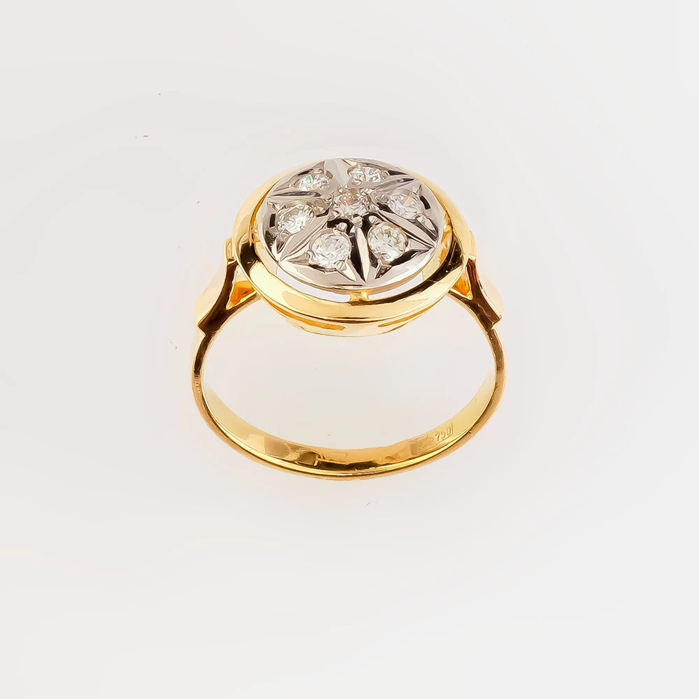 Кольцо с бриллиантом из красного золота 750 пробы