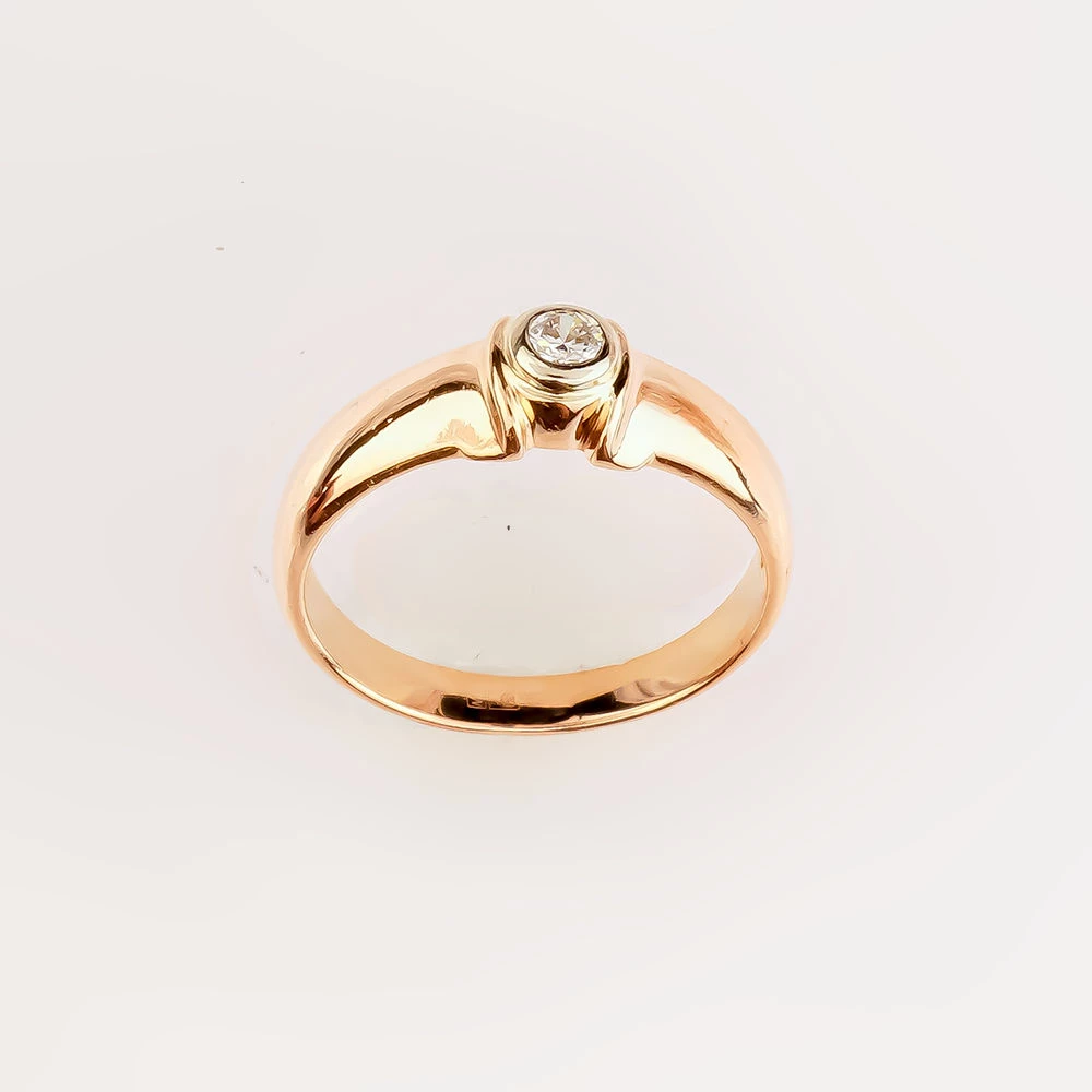 Кольцо с бриллиантом из красного золота 585 пробы