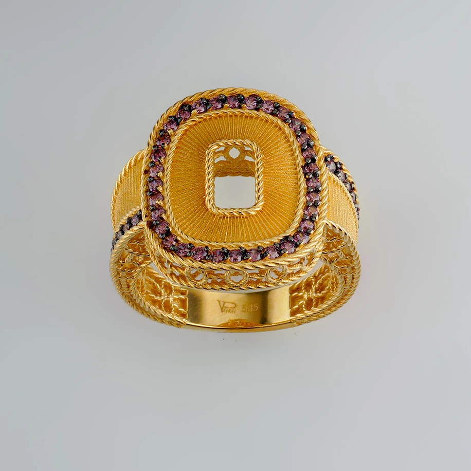 Кольцо с фианитом из желтого золота 585 пробы