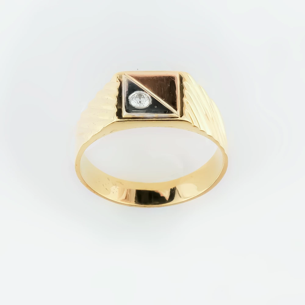 Кольцо с фианитом из желтого золота 585 пробы