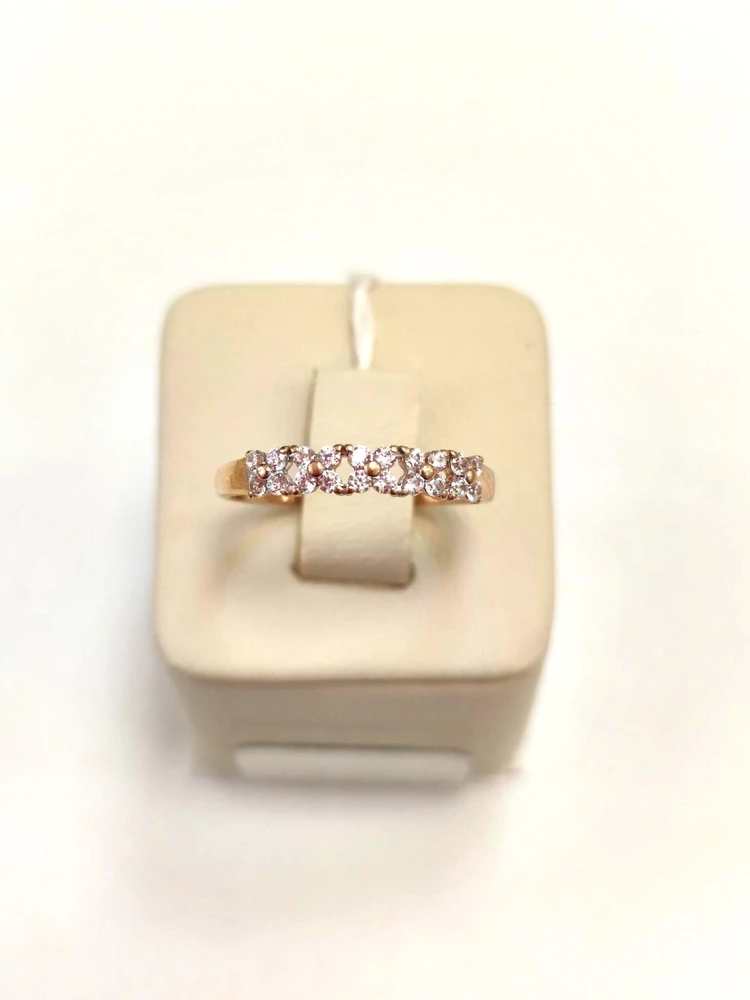 Кольцо с фианитом из красного золота 585 пробы