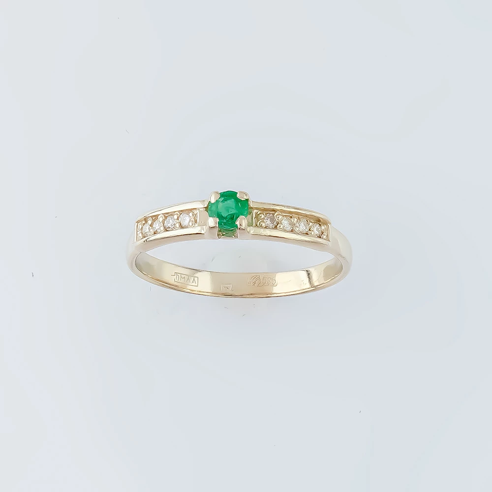 Кольцо с изумрудом из белого золота 585 пробы