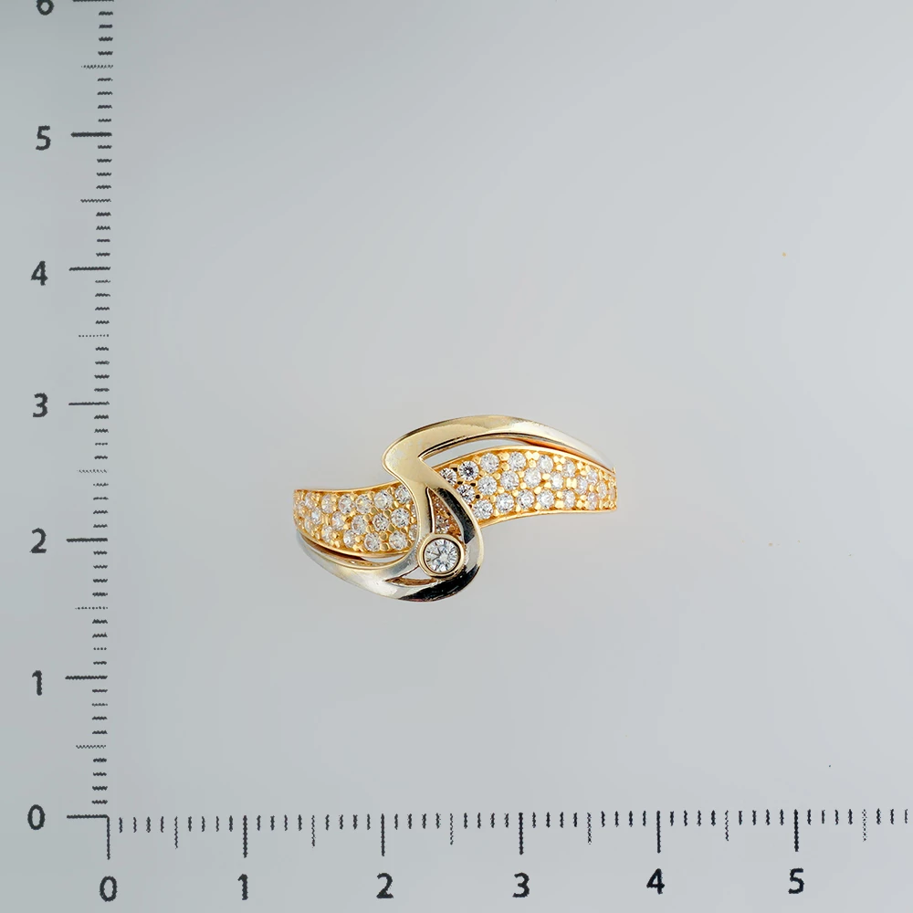 Кольцо с фианитом из желтого золота 585 пробы