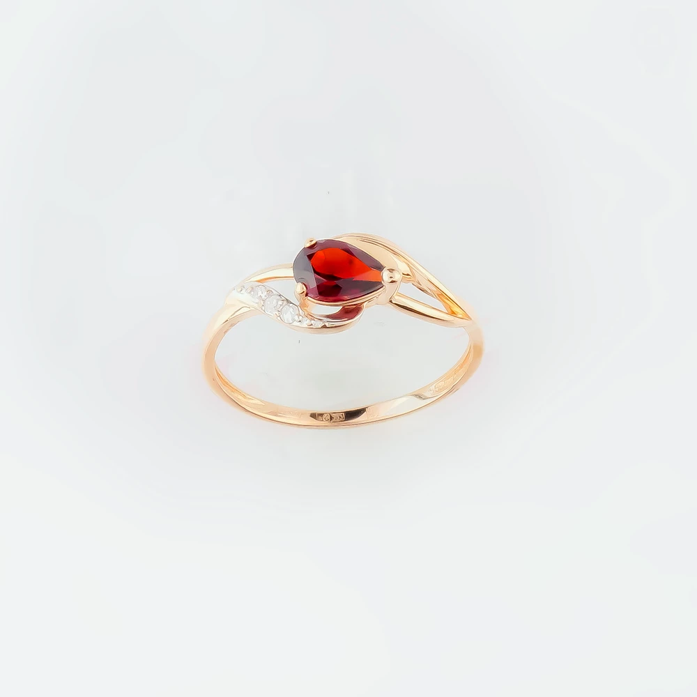 Кольцо с бриллиантом из красного золота 585 пробы