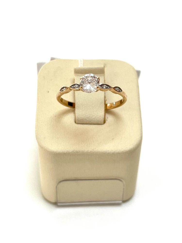 Кольцо с фианитом из красного золота 585 пробы Кольцо с фианитом из красного золота 585 пробы