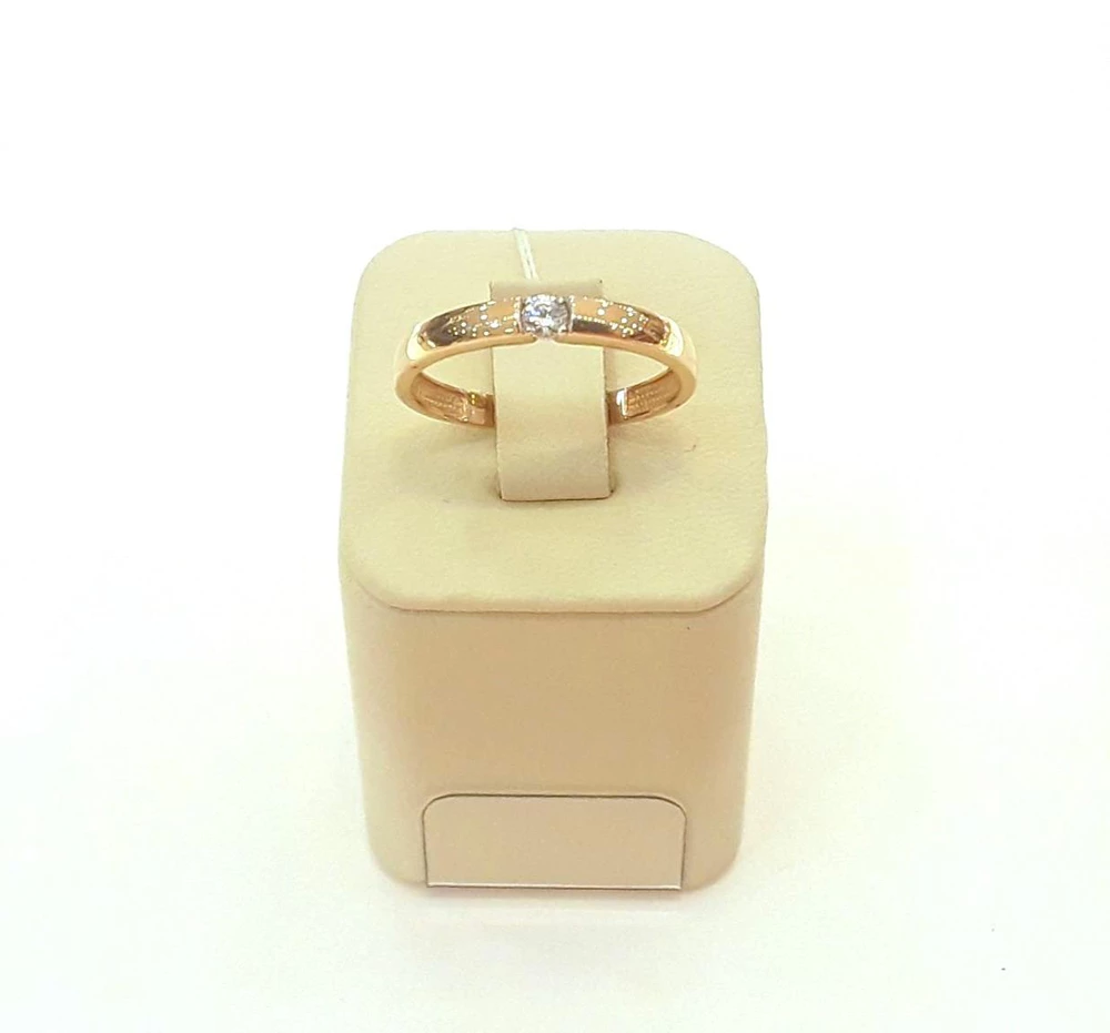 Кольцо с фианитом из красного золота 585 пробы