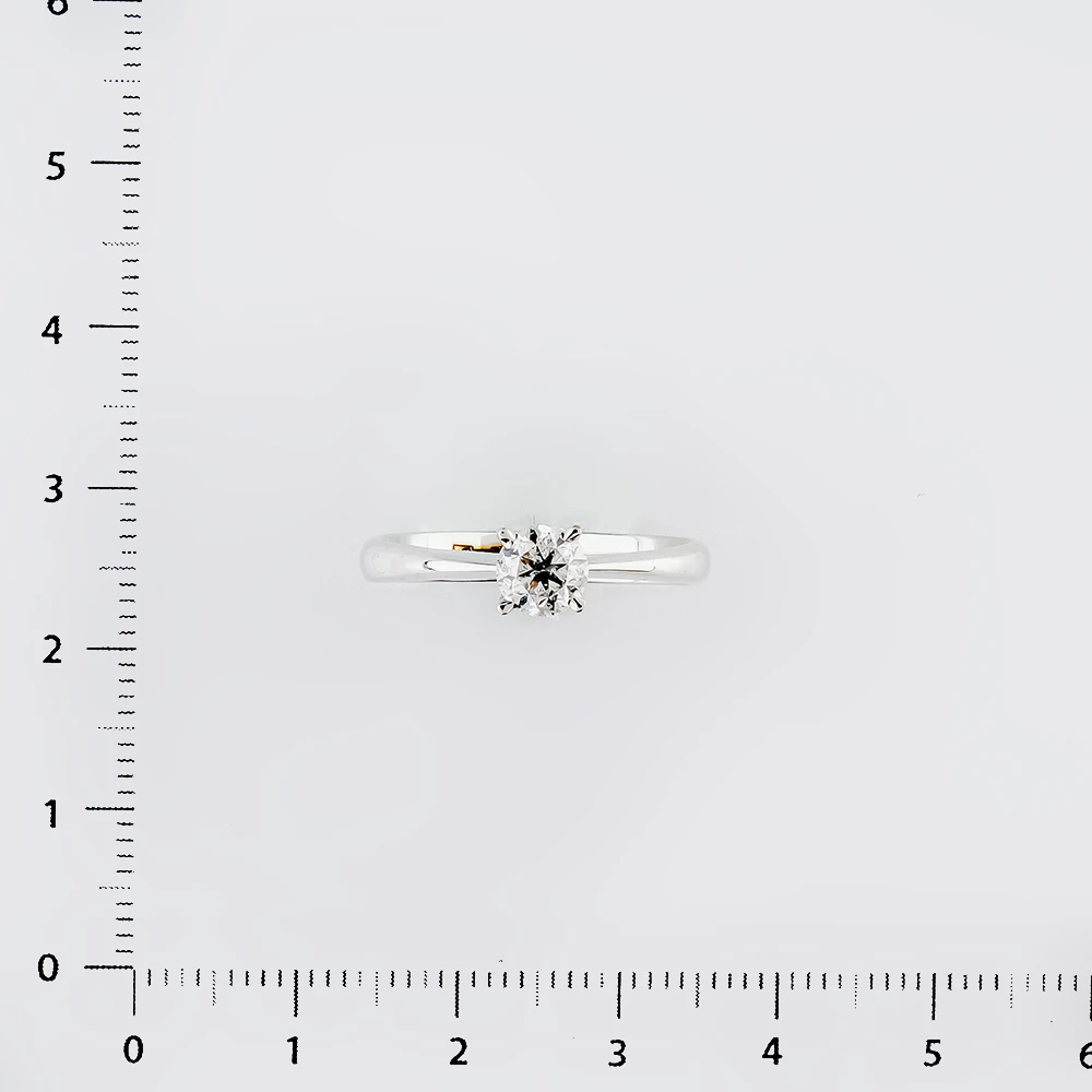 Кольцо с бриллиантом из белого золота 750 пробы