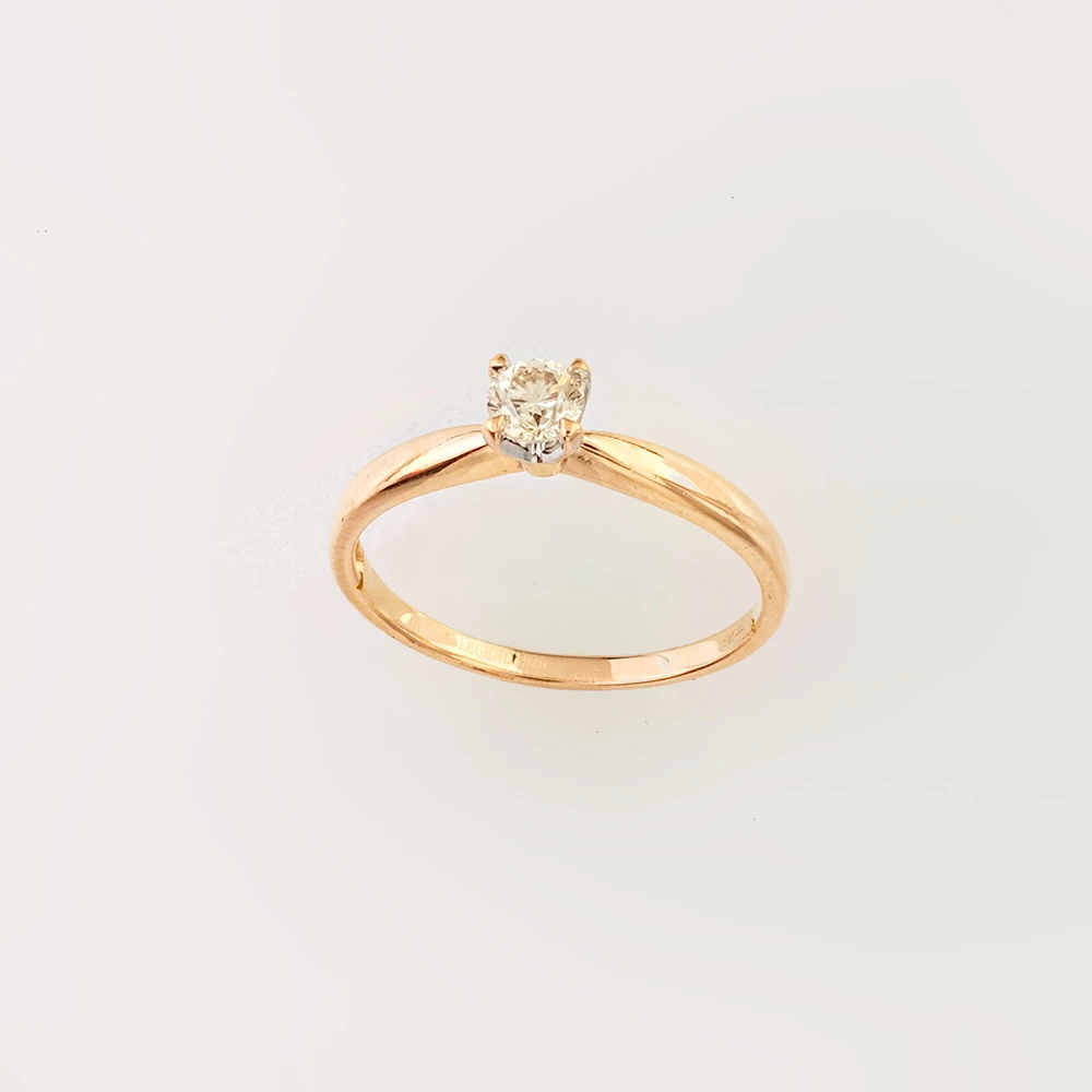 Кольцо с бриллиантом из красного золота 585 пробы