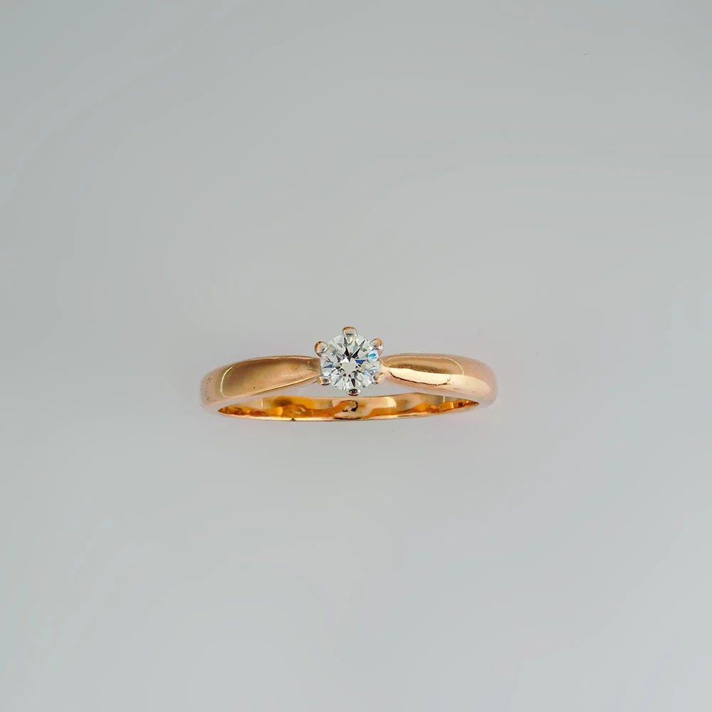 Кольцо с бриллиантом из красного золота 585 пробы