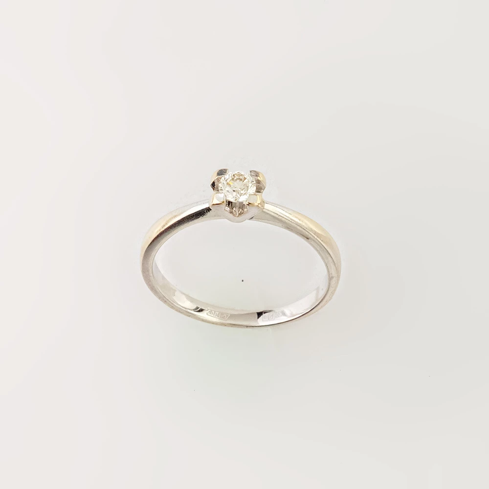 Кольцо с бриллиантом из белого золота 585 пробы