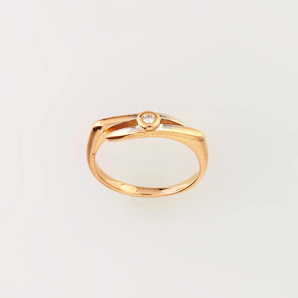 Кольцо с бриллиантом из красного золота 585 пробы