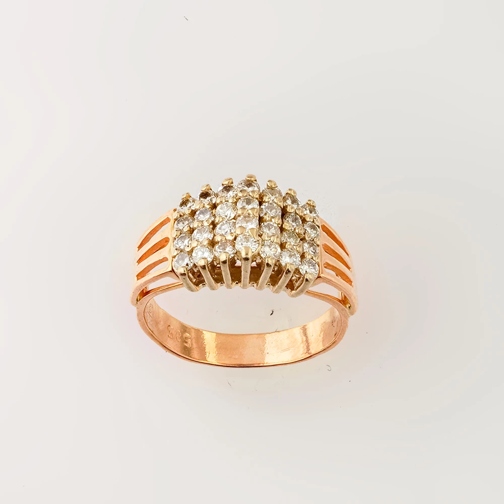 Кольцо с бриллиантом из красного золота 585 пробы