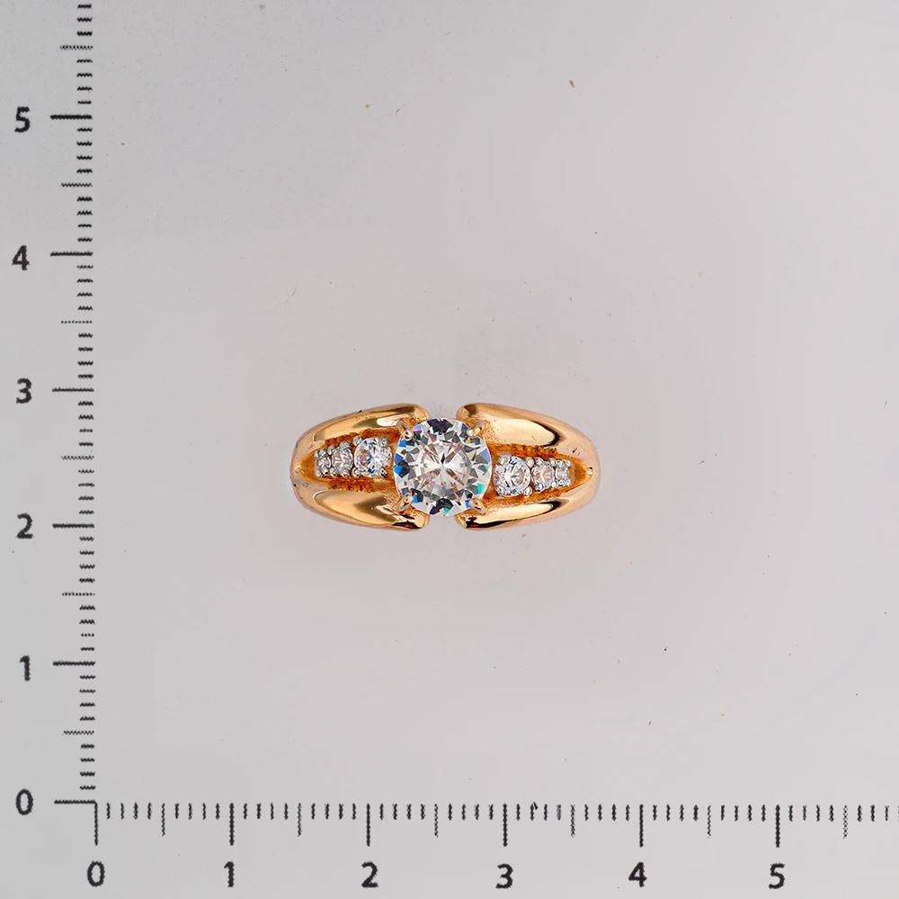 Кольцо с фианитом из красного золота 585 пробы