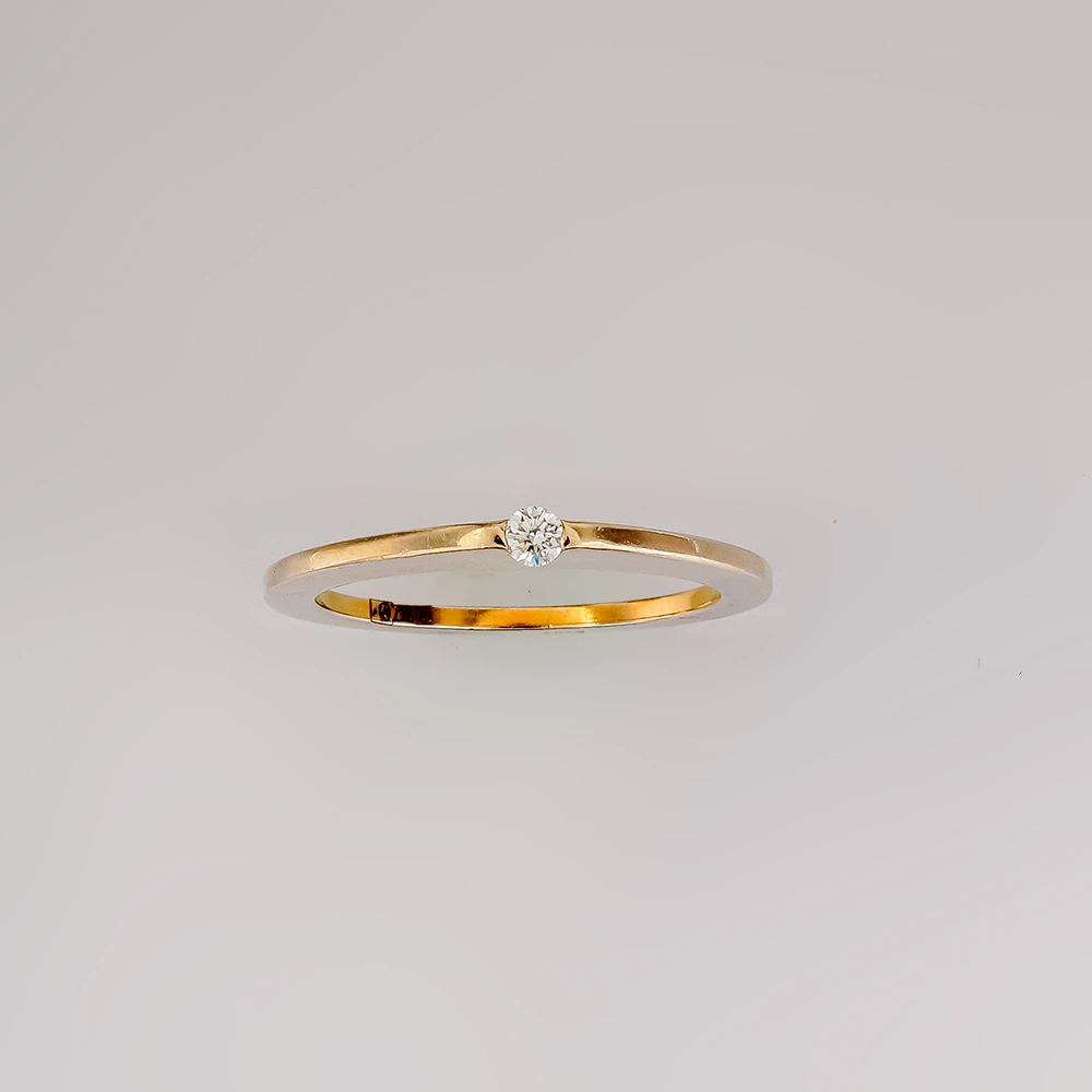 Кольцо с бриллиантом из белого золота 750 пробы