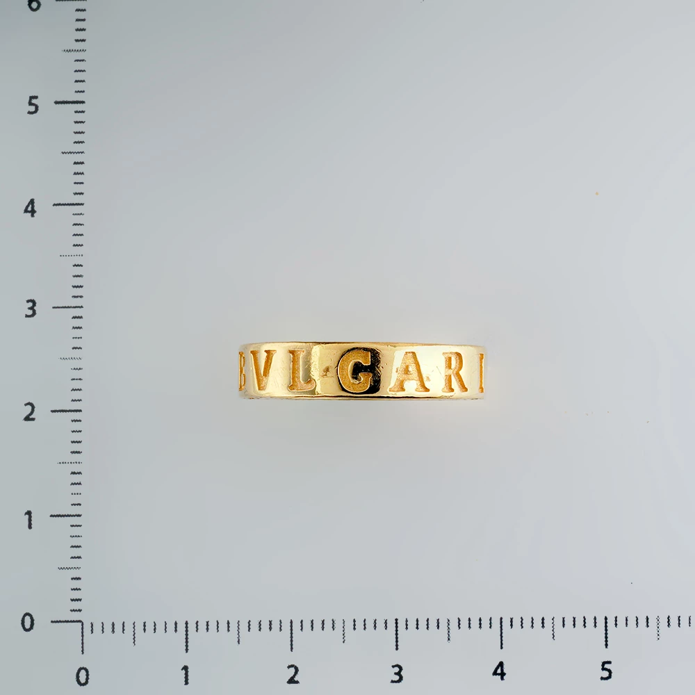 Кольцо с фианитом из желтого золота 585 пробы