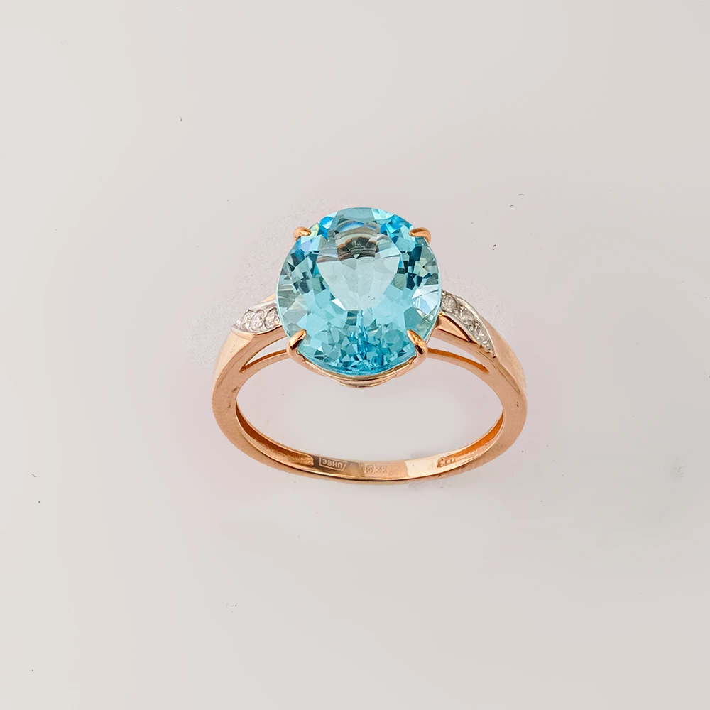 Кольцо с топазом из красного золота 585 пробы