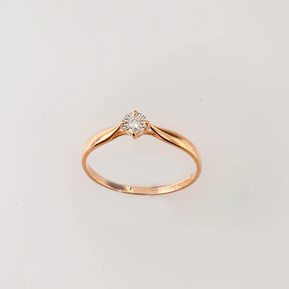 Кольцо с бриллиантом из красного золота 585 пробы Кольцо с бриллиантом из красного золота 585 пробы