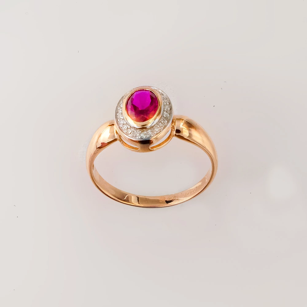 Кольцо с рубином синтетическим из красного золота 585 пробы Кольцо с рубином синтетическим из красного золота 585 пробы