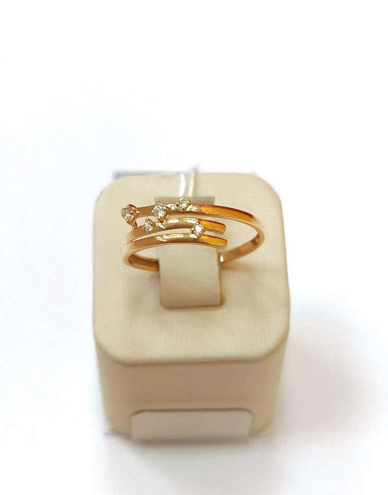 Кольцо с фианитом из красного золота 375 пробы