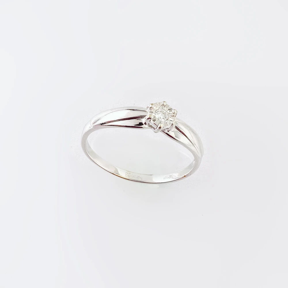 Кольцо с бриллиантом из белого золота 585 пробы Кольцо с бриллиантом из белого золота 585 пробы