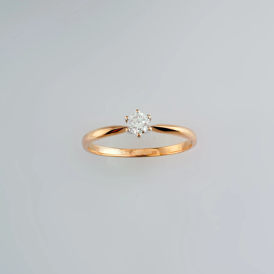 Кольцо с бриллиантом из красного золота 585 пробы