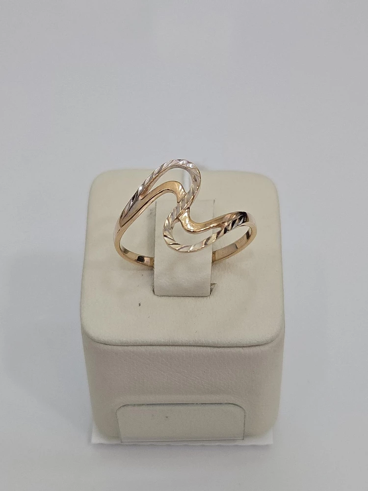 Кольцо из красного золота 585 пробы