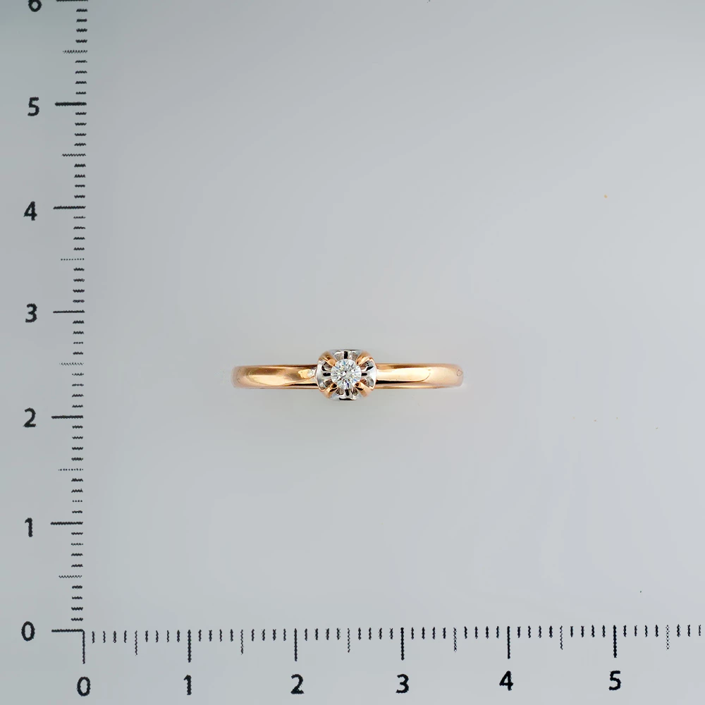 Кольцо с бриллиантом из красного золота 585 пробы