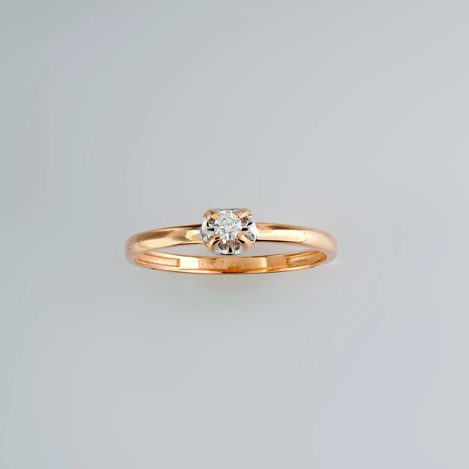 Кольцо с бриллиантом из красного золота 585 пробы