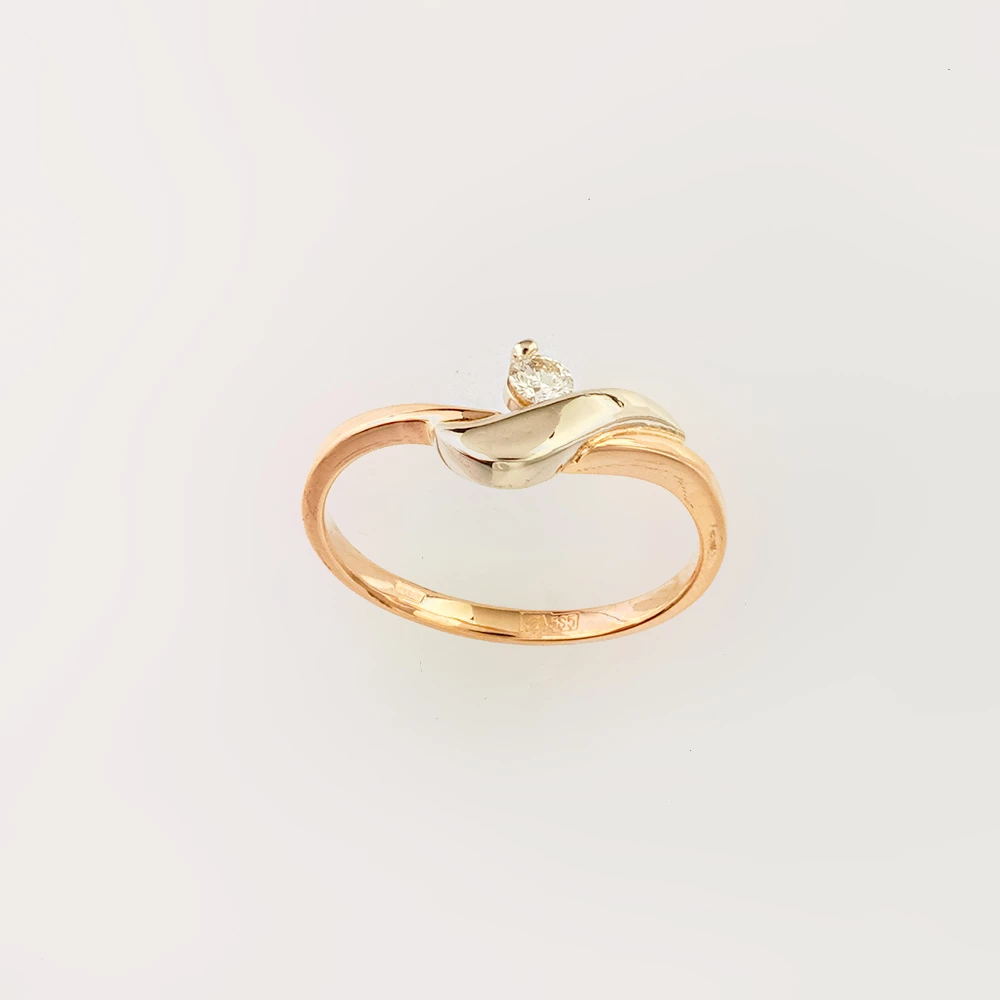 Кольцо с бриллиантом из красного золота 585 пробы