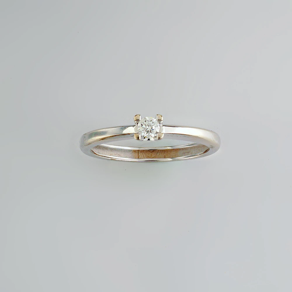 Кольцо с бриллиантом из белого золота 585 пробы