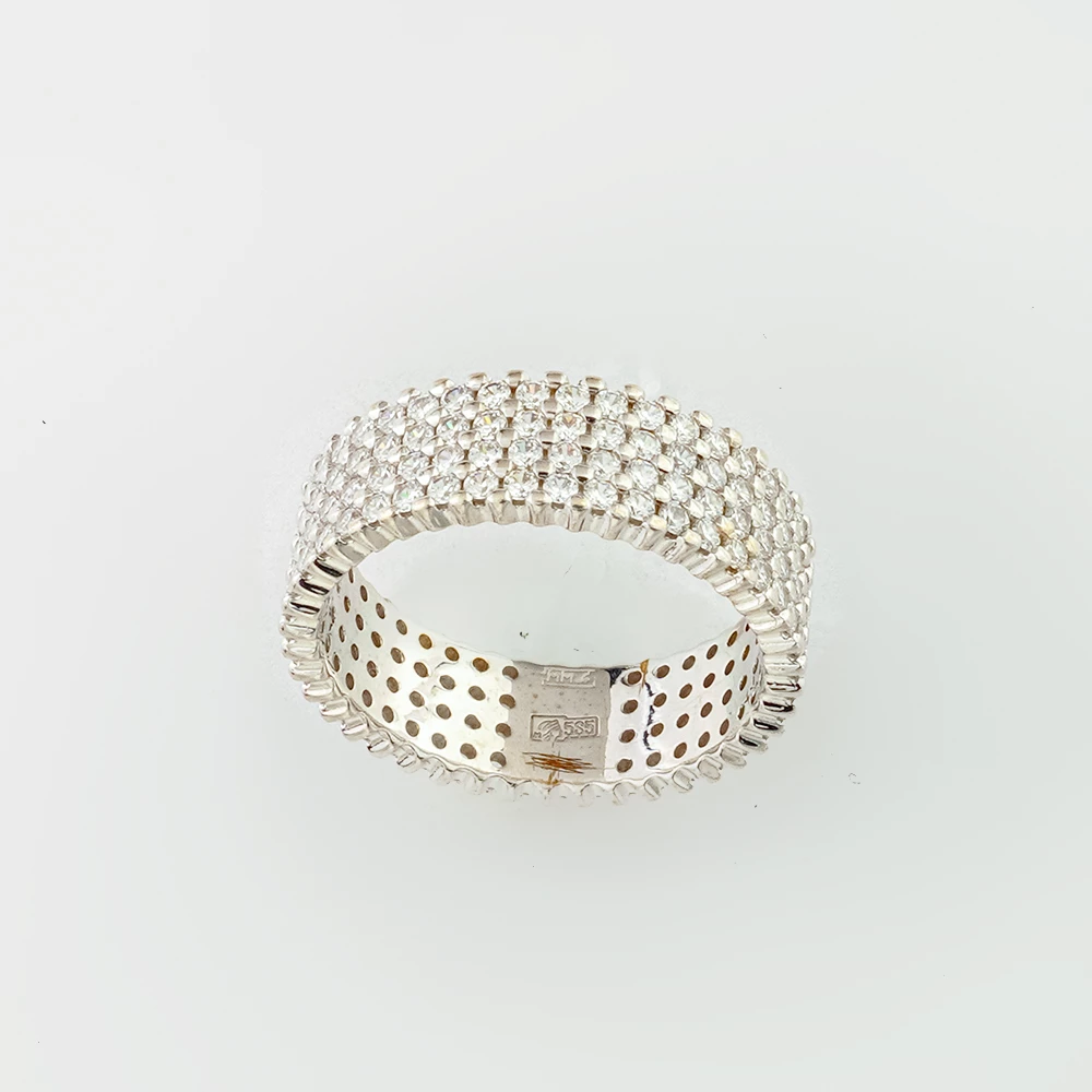 Кольцо с фианитом из белого золота 585 пробы