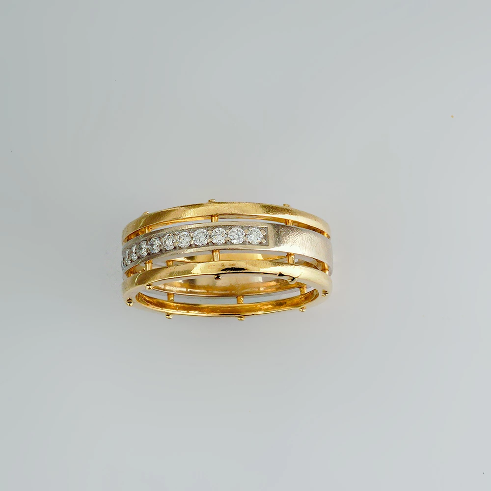 Кольцо с бриллиантом из желтого золота 585 пробы