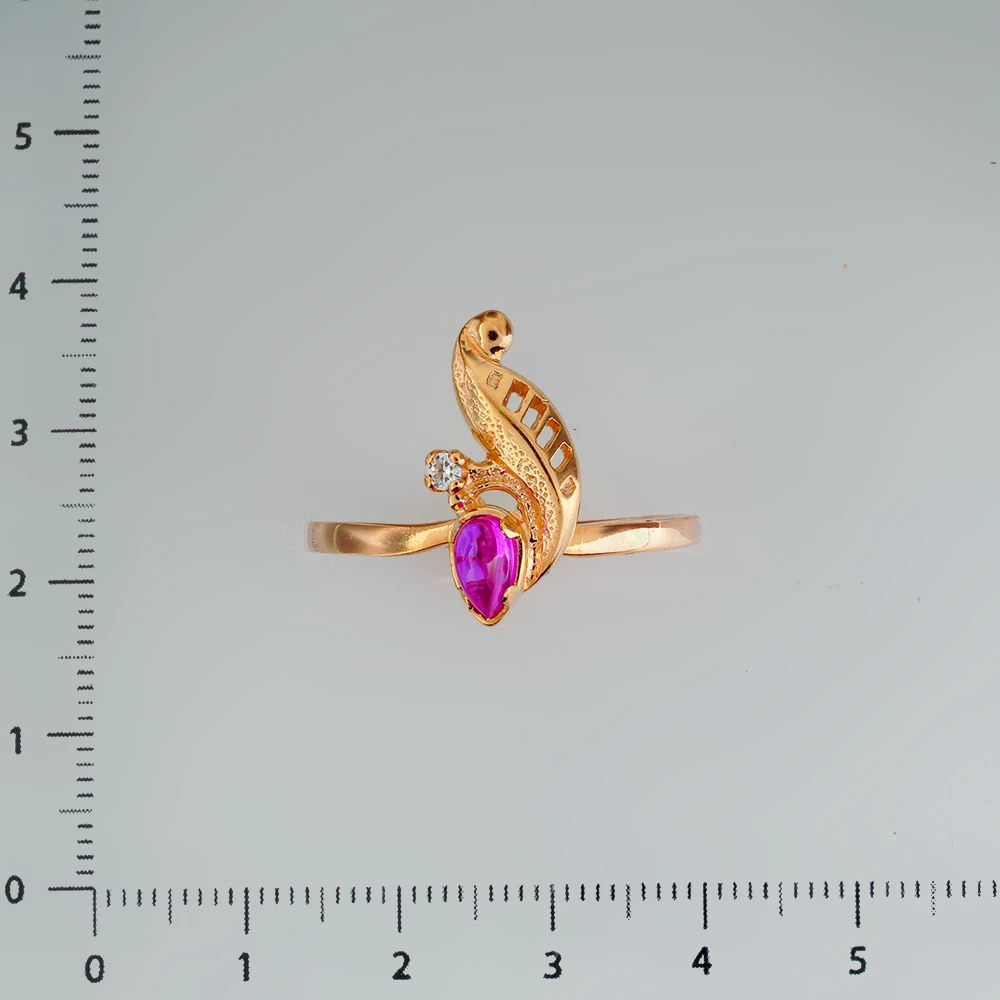 Кольцо с рубином синтетическим из красного золота 585 пробы