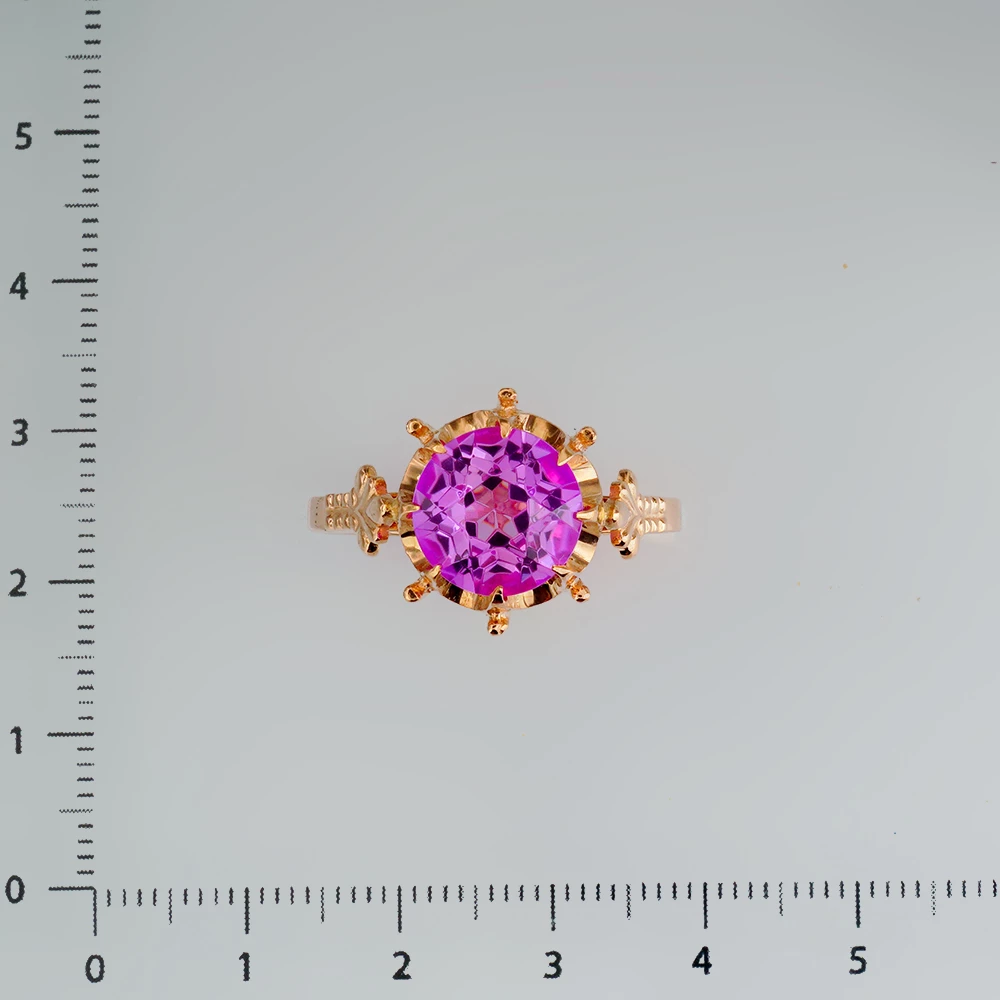 Кольцо с фианитом из красного золота 583 пробы