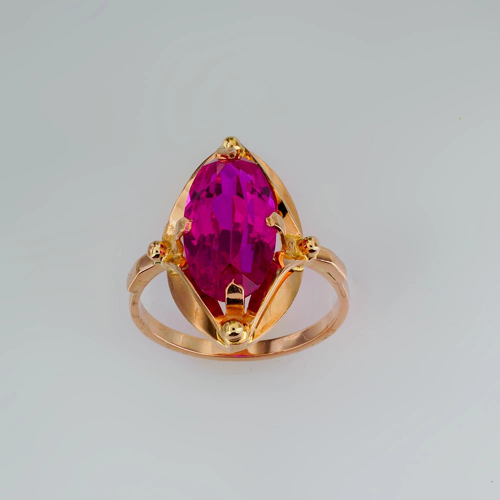 Кольцо с фианитом из красного золота 583 пробы