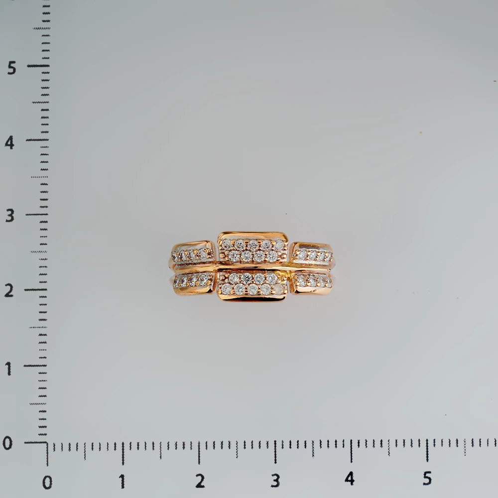 Кольцо с фианитом из красного золота 585 пробы