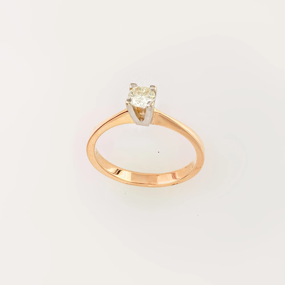 Кольцо с бриллиантом из красного золота 585 пробы