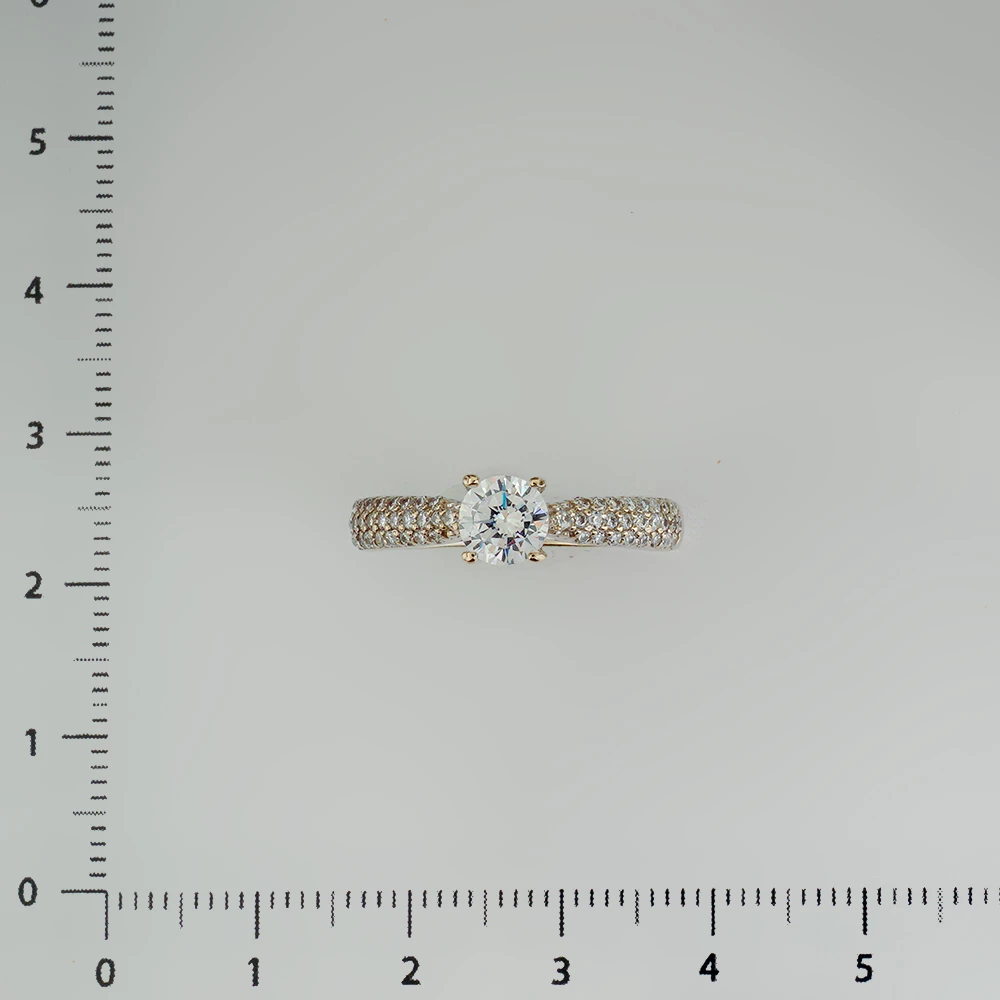 Кольцо с фианитом из белого золота 585 пробы