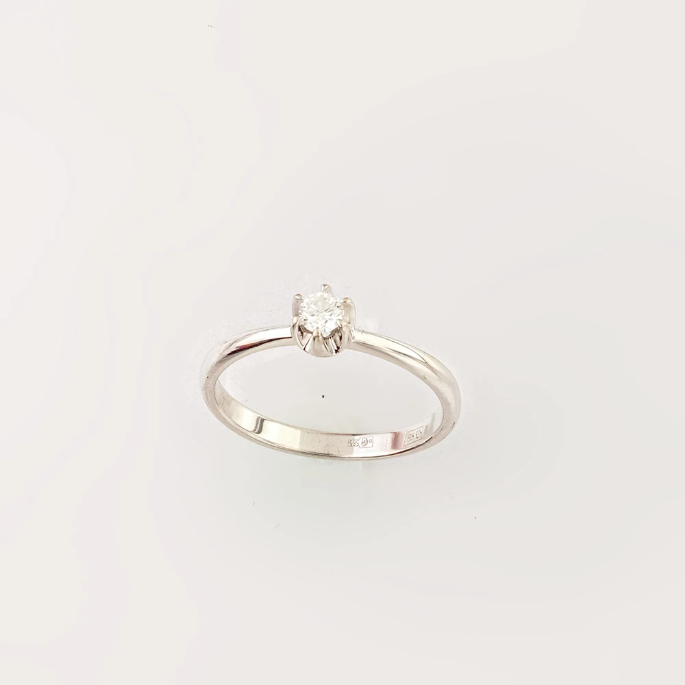 Кольцо с бриллиантом из белого золота 585 пробы