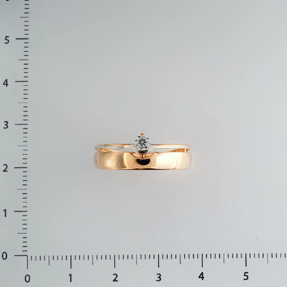 Кольцо с фианитом из красного золота 585 пробы