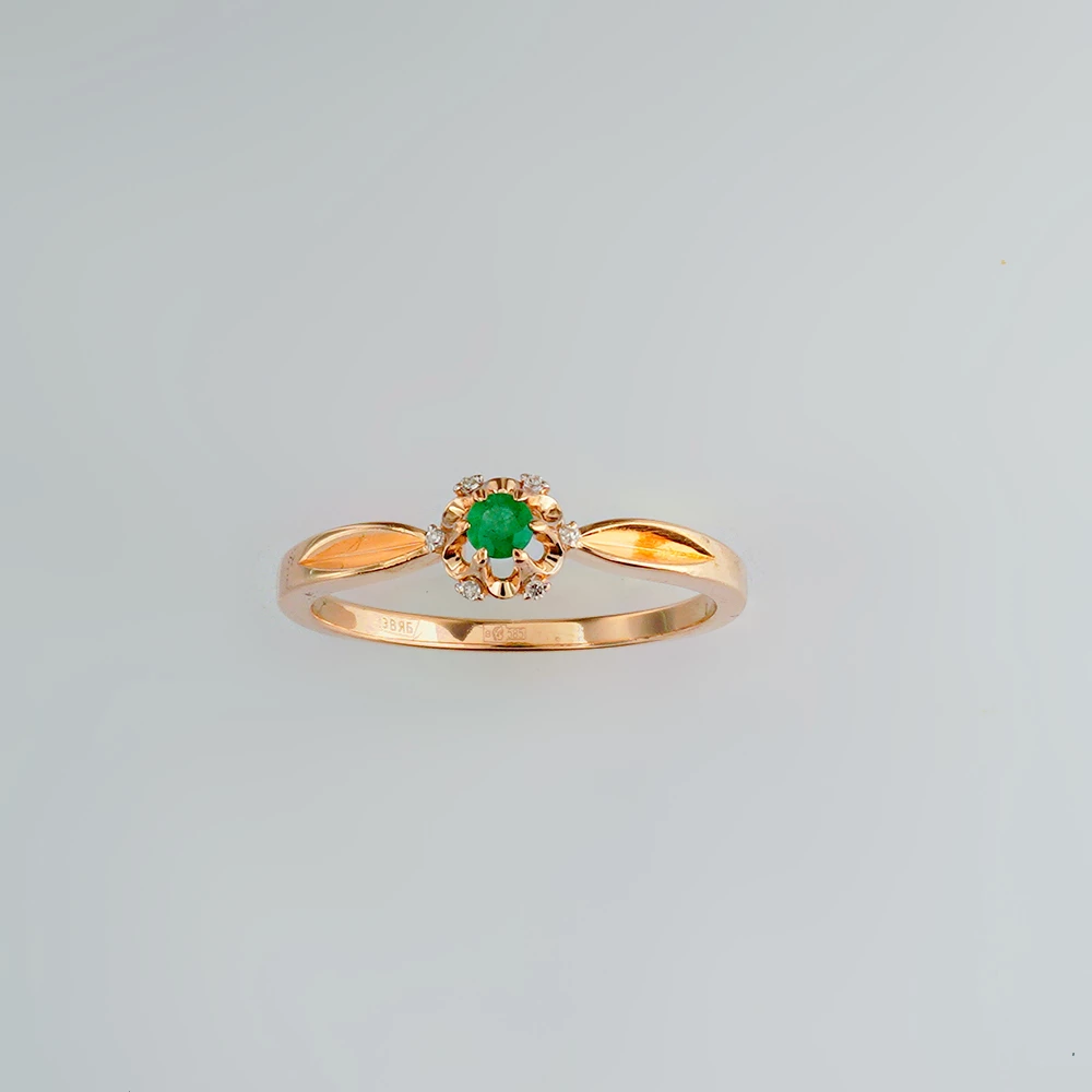 Кольцо с изумрудом из красного золота 585 пробы