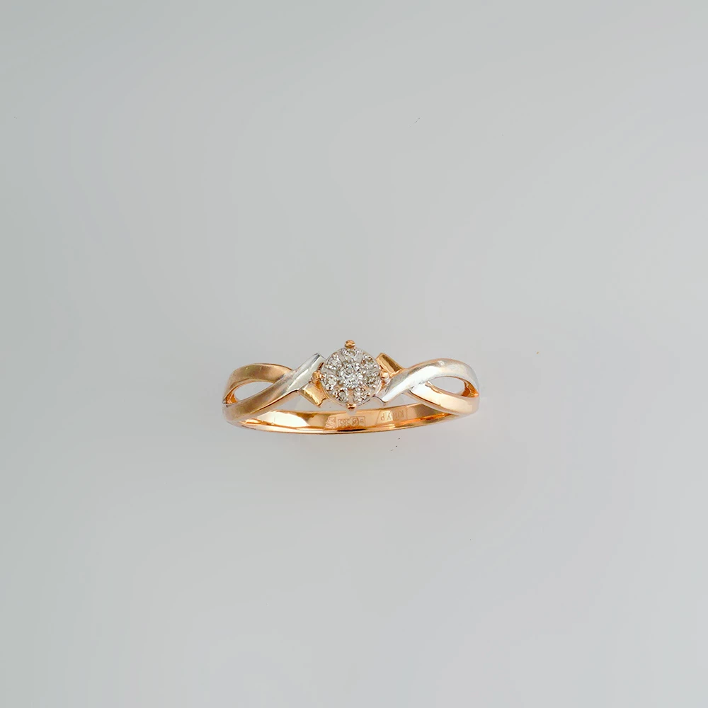 Кольцо с бриллиантом из красного золота 585 пробы