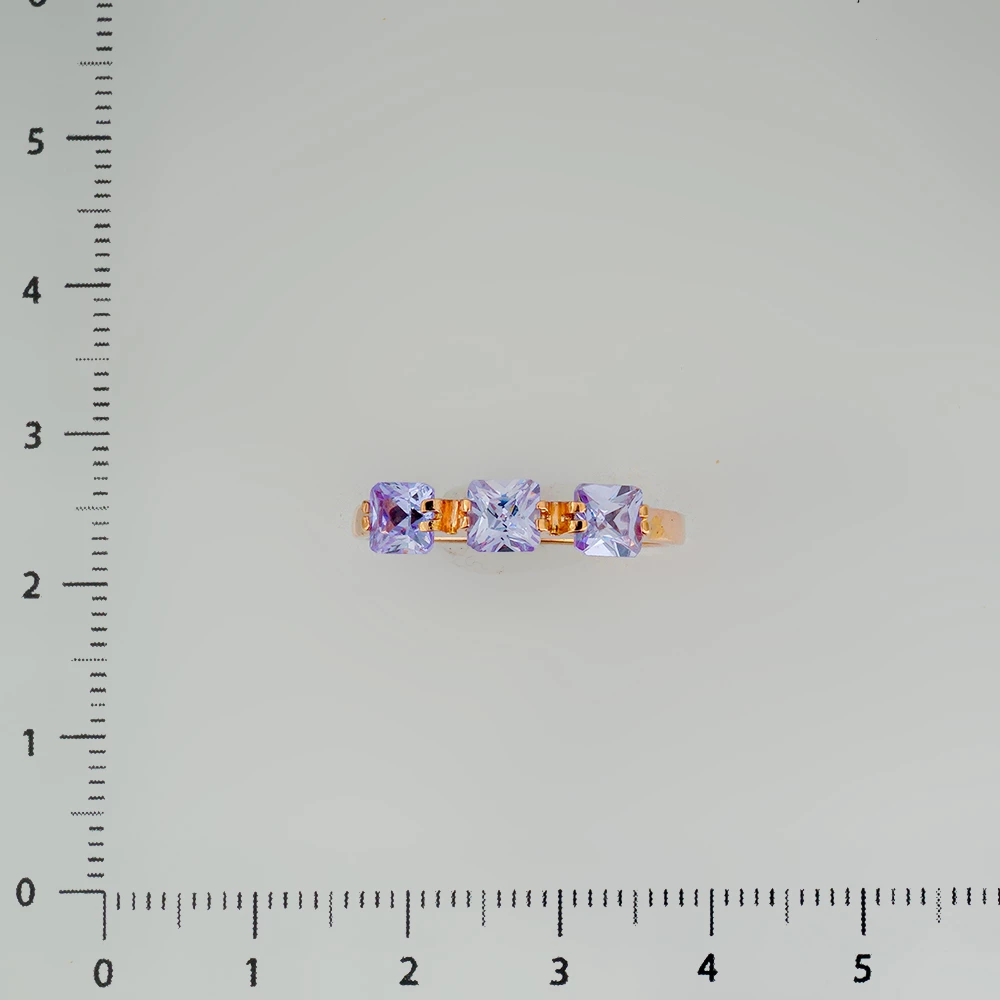 Кольцо с фианитом из красного золота 585 пробы