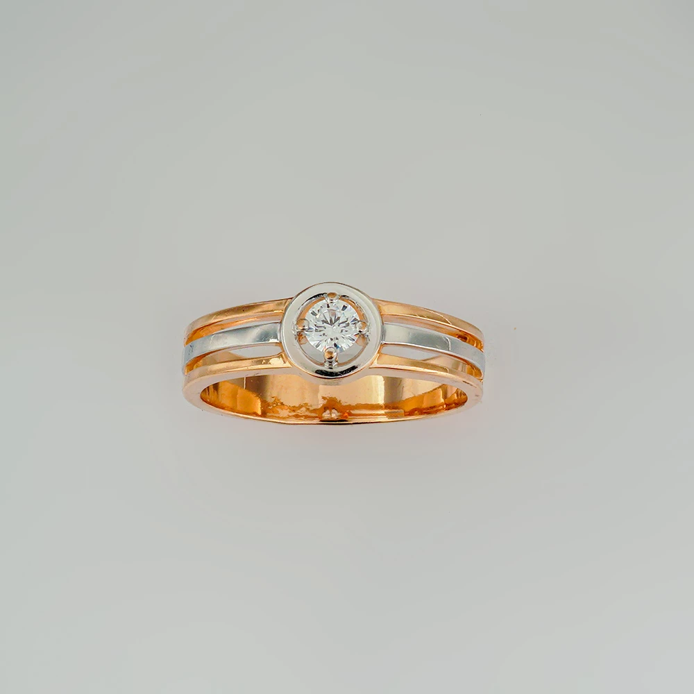 Кольцо с фианитом из красного золота 585 пробы