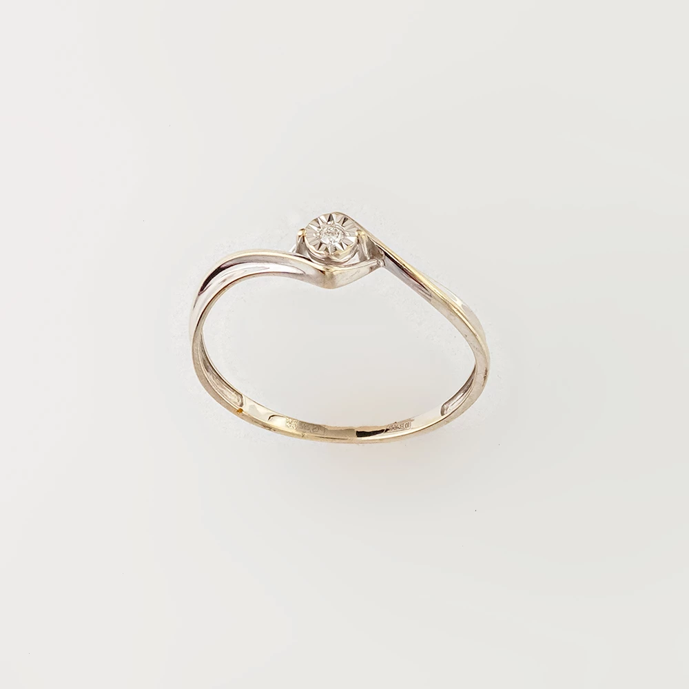 Кольцо с бриллиантом из красного золота 585 пробы