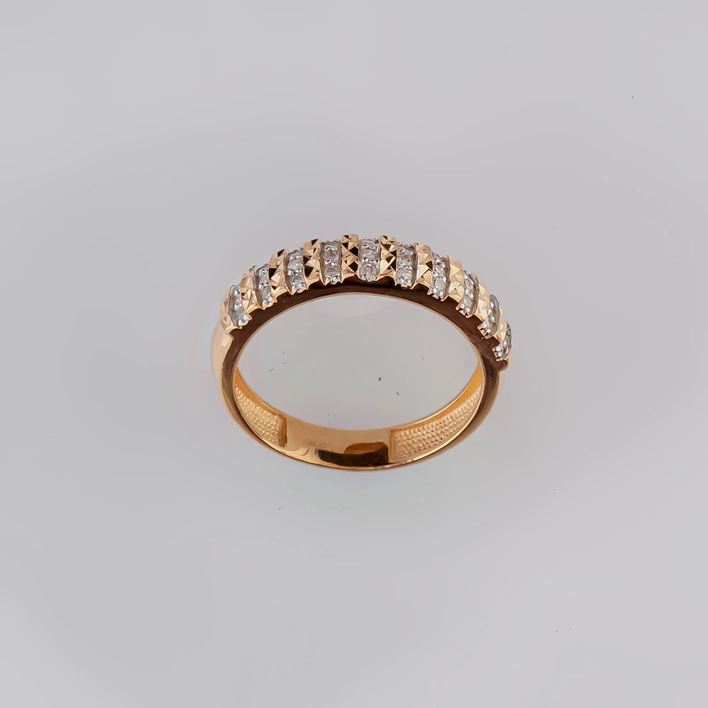 Кольцо с бриллиантом из красного золота 585 пробы