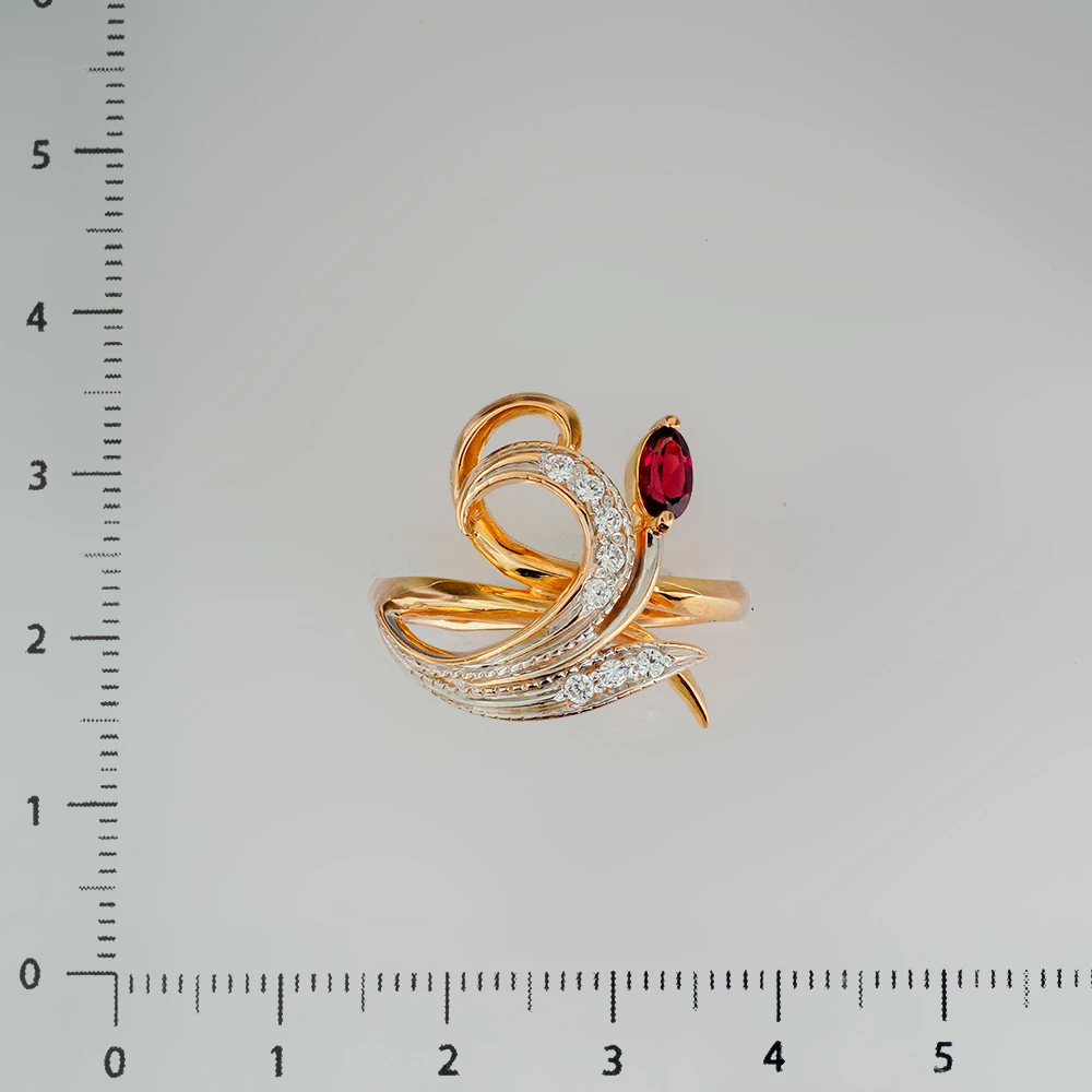 Кольцо с гранатом из красного золота 585 пробы